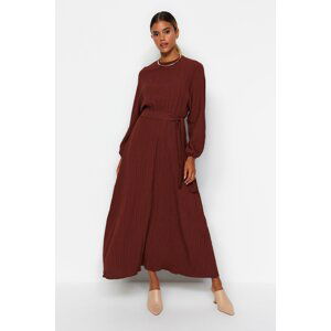 Trendyol Brown Belted Regular Crinkle Maxi Dress