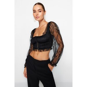 Trendyol Black Attached Lace Blouse