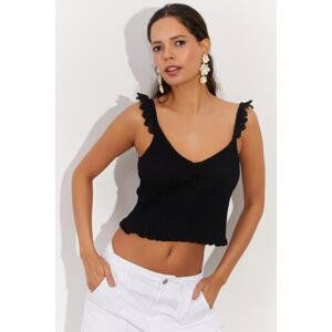 Cool & Sexy Women's Black Gippie Crop Top