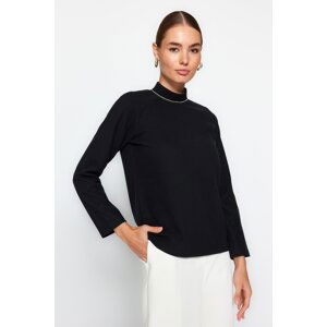 Trendyol Thessaloniki Regular Fit Knitted Blouse, Black Stand-Up Collar with Zipper and Gemstone Necklace Detail