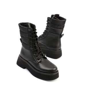 Capone Outfitters Round Toe Lace Up Trak Sole Women's Boots