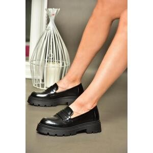 Fox Shoes R996092008 Black Patent Leather Thick Soled Women's Casual Shoes