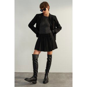 Trendyol Black Limited Edition High Quality Pleated Mini Woven Skirt