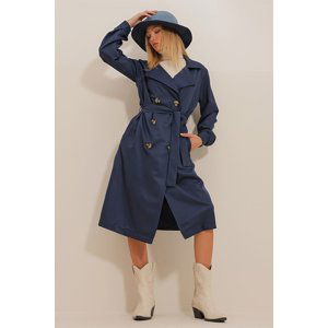 Trend Alaçatı Stili Women's Navy Blue Double Breasted Collar Waist Belt With Cuffed Sleeves Seasonal Trench Coat