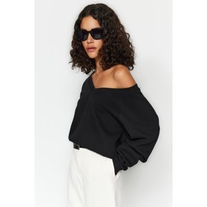 Trendyol Black Oversize/Wide Fit V-Neck Knitted Sweatshirt