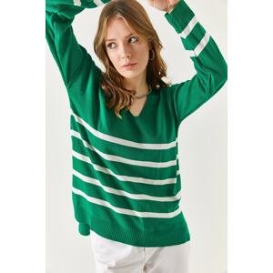 armonika Women's V-Neck Striped Sweater Short in the Front and Long in the Back