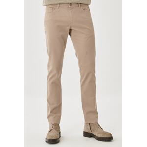 AC&Co / Altınyıldız Classics Men's Beige Slim Fit Slim Fit Cotton Flexible Chino Trousers.