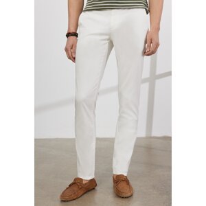 AC&Co / Altınyıldız Classics Men's White Slim Fit Slim Fit Side Pocket Flexible Chino Trousers