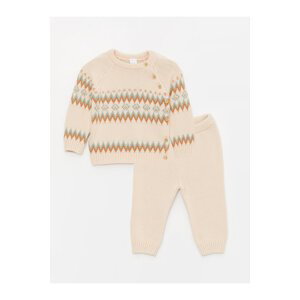 LC Waikiki Crew Neck Long Sleeve Patterned Baby Boy Knitwear Sweater and Trousers Set of 2