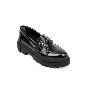 Capone Outfitters Oval Toe Metal Buckle Trak Sole Women's Loafer