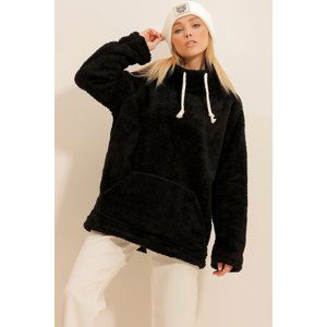 Trend Alaçatı Stili Women's Black High Neck Kangaroo Pocket Plush Sweatshirt