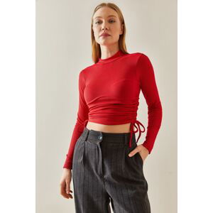 XHAN Red Piping & Gathered Camisole Crop Blouse