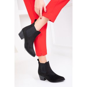 Soho Black Suede Women's Boots & Bootie 18743