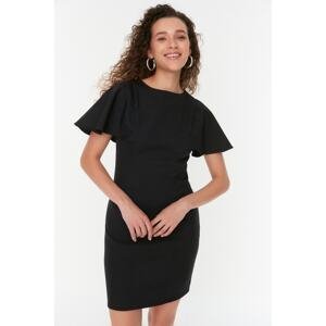 Trendyol černé rukávové detailní tkané tkané šaty
