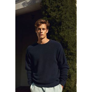 Trendyol Navy Blue Men's Oversize Fit Wide fit Crew neck Basic Knitwear Sweater.