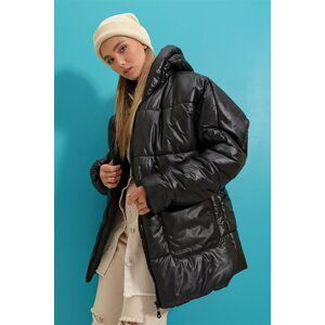 Trend Alaçatı Stili Women's Black Hooded Outer Pocket Puffer Fashion Oversize Down Jacket