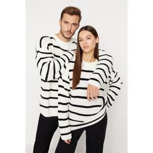 Trendyol Ecru Unisex Oversize Fit Wide Fit Crew Neck Striped Knitwear Sweater
