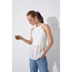 DEFACTO Fitted Sleeveless Poplin Blouse