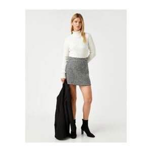 Koton Crowbar Pattern Mini Skirt