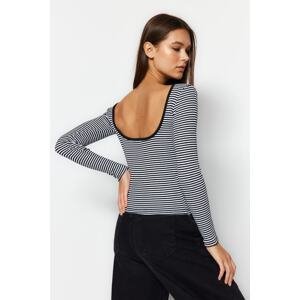 Trendyol Black and White Striped Backless Fitted Flexible Knitted Blouse