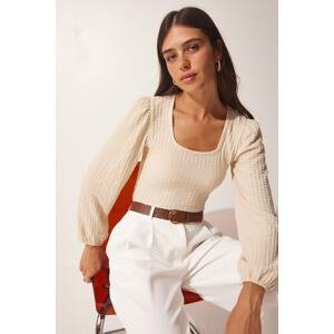 Happiness İstanbul Women's Light Cream Square Collar Textured Knitted Blouse