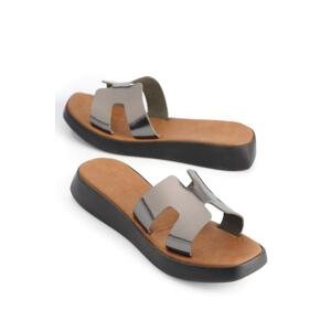 Capone Outfitters Capone Women's Leather Slippers with H-Strap Wedge Heels Platinum.