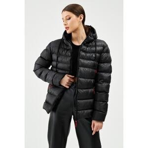 River Club Women's Black Lined Water And Windproof Hooded Winter Puffer Coats