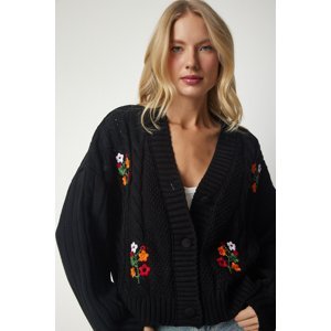Happiness İstanbul Women's Black Embroidered Knitted Pattern Sweater Cardigan PA0009