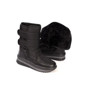 Capone Outfitters Women's Snow Boots with Trak Sole and Parachute Fabric