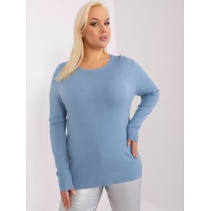 Modrý pletený svetr velikosti plus s klasickým vzorem