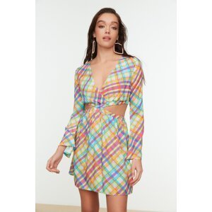 Trendyol Checkered Cut Out Detailed Ruffled Beach Dress