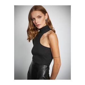 Koton Melis Ağazat X - Window Detail Turtleneck Blouse