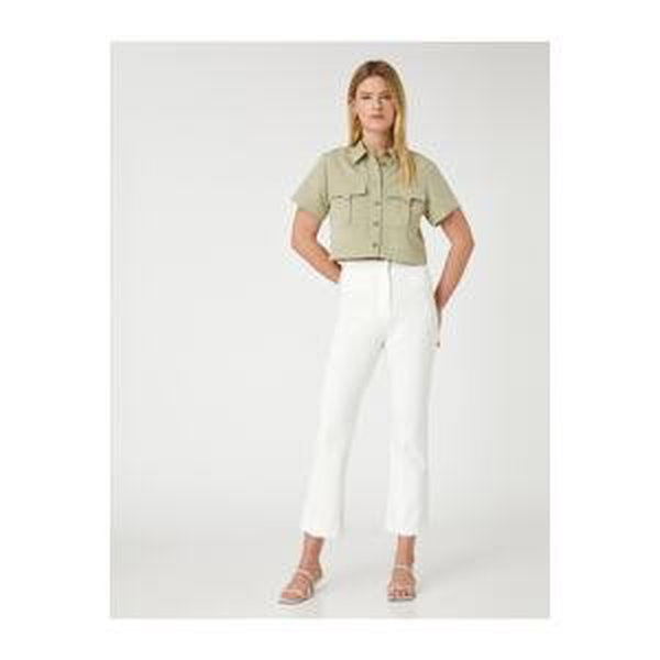 Koton Outdoor-Looking Crop Shirt Modal with Pockets and Buttons