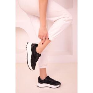 Soho Women's Black Sneakers 17835