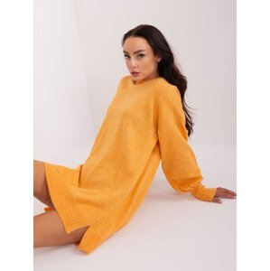 Světle oranžový dámský oversize pletený svetr