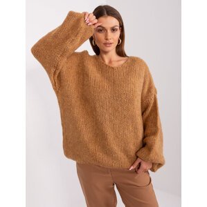 Velbloudí oversize pletený svetr z RUE PARIS