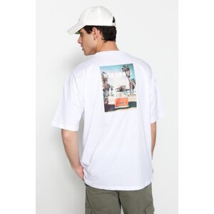Trendyol Men's White Oversize/Wide-Fit 100% Cotton Tropical Back Printed T-Shirt