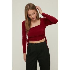 Trendyol Burgundy Square Neck Gathered Detail Fitted/Sleeping Crop Elastic Knitted Blouse