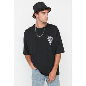 Trendyol Men's Black Oversize/Wide-Fit Short Sleeve City Printed 100% Cotton T-Shirt