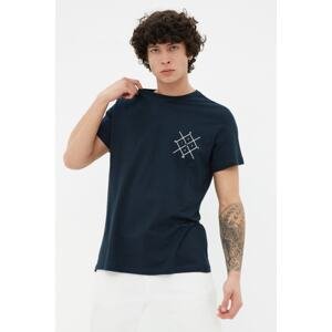 Trendyol Navy Blue Men's Regular/Regular Fit Logo Printed 100% Cotton Short Sleeve T-Shirt