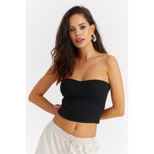 Cool & Sexy Women's Black Heart Collar Crop Blouse