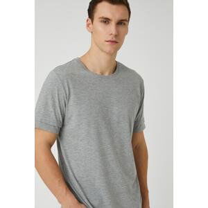 Koton Basic T-Shirt Crew Neck Sleeve Detail