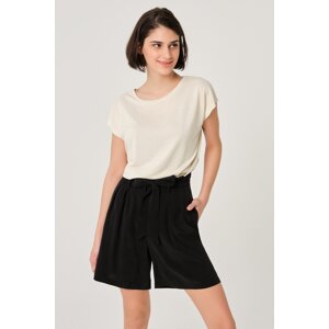 Dagi Black Pleated Tie Waist Shorts