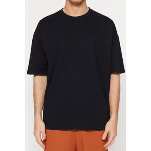 Trendyol Black Men's Oversize/Wide Cut Crew Neck Short Sleeve Far East Printed 100% Cotton T-Shirt