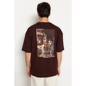 Trendyol Men's Brown Oversize/Wide-Fit Short Sleeve Back Printed 100% Cotton T-Shirt