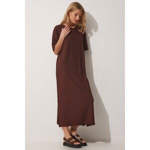 Happiness İstanbul Women's Brown Wide Long Daily Summer Knitted Dress