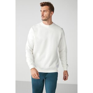 GRIMELANGE Travis Men's Soft Fabric Regular Fit Round Neck White Sweatshir