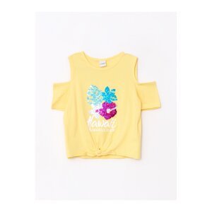 LC Waikiki Crew Neck Printed Sequins Embroidered Short Sleeve Cotton Girls' T-Shirt.