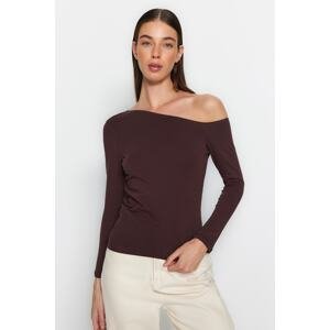Trendyol Brown Boat Neck Off Shoulder Gathered Fitted Cotton Stretchy Knitted Blouse