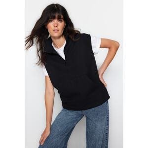 Trendyol Black Thessaloniki/Knitwear Look Zippered Collar Regular Fit Zero Sleeve Knitted Sweatshirt